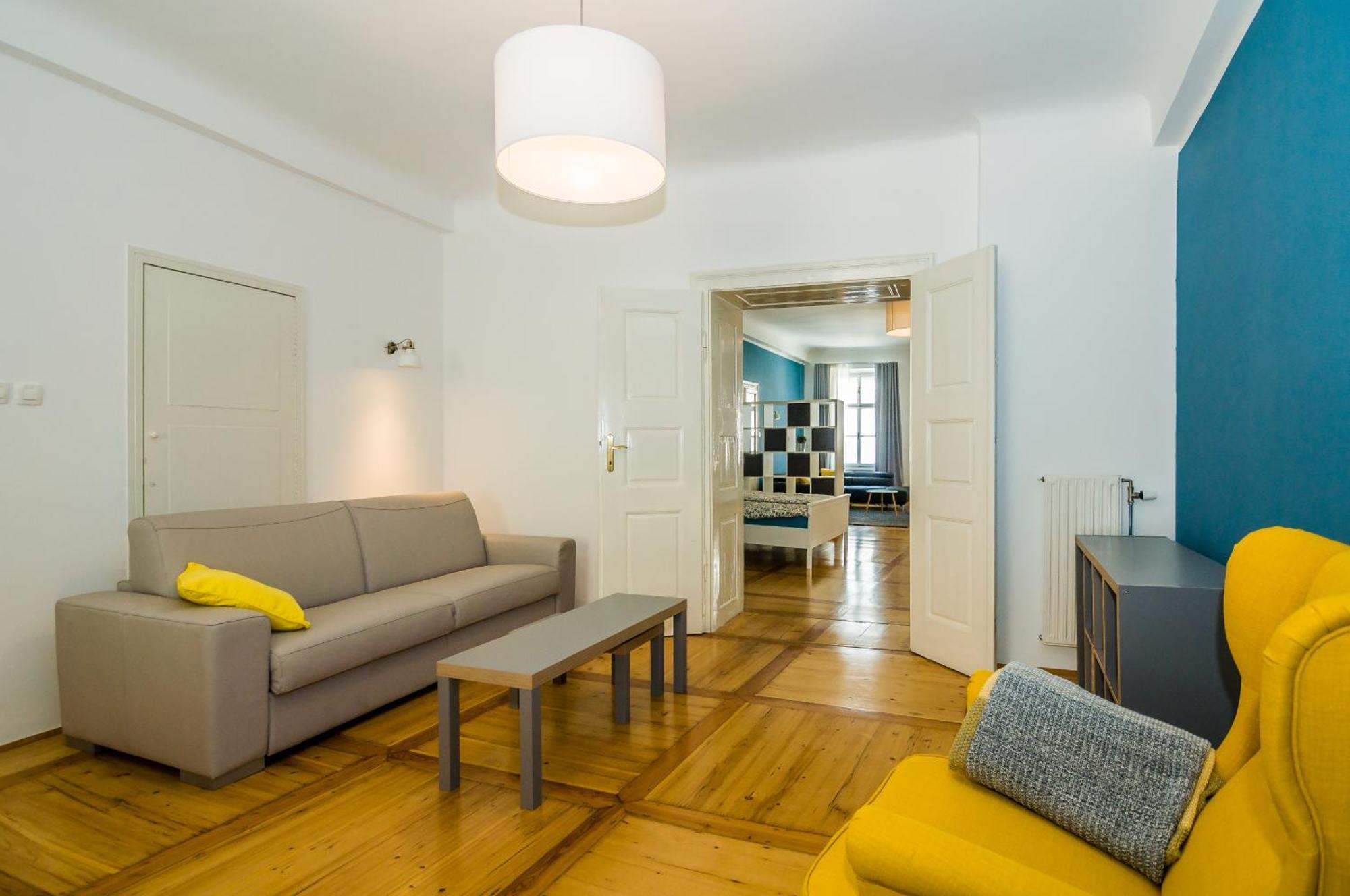 Elegant Central Apartment Ljubljana Luaran gambar