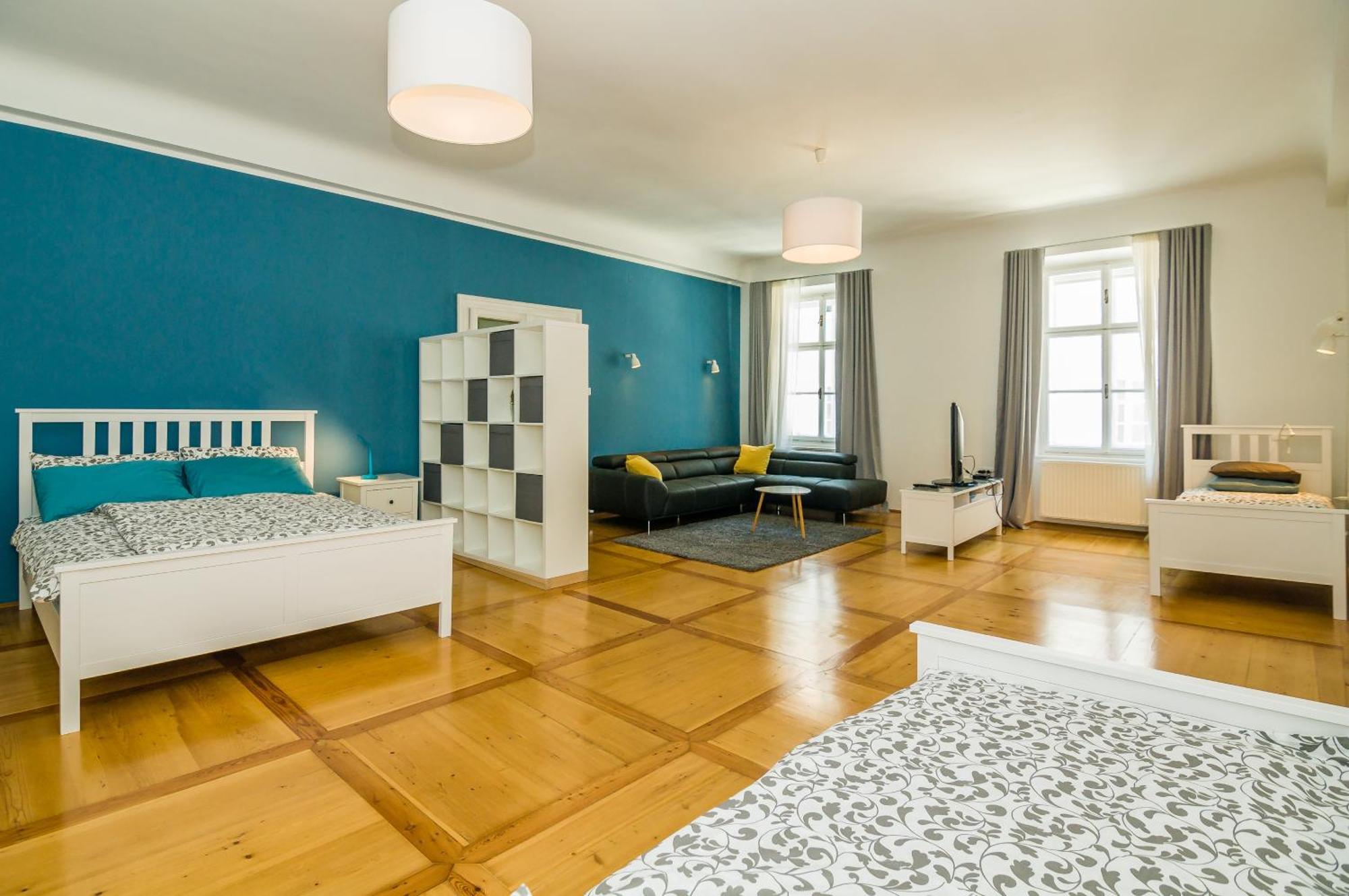 Elegant Central Apartment Ljubljana Luaran gambar